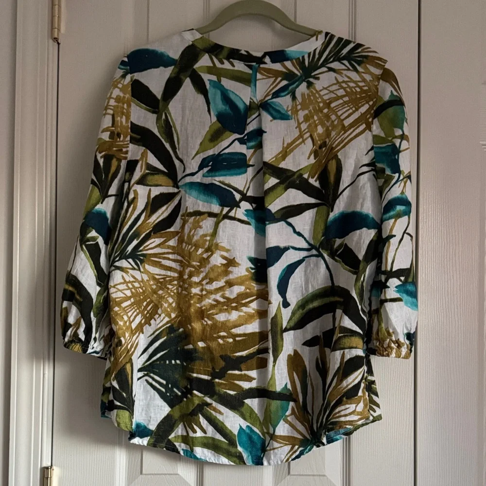 Chico’s 100% Linen Tropical Leaf Print Blouse – Size 3 (16/18) - Picture 2 of 6